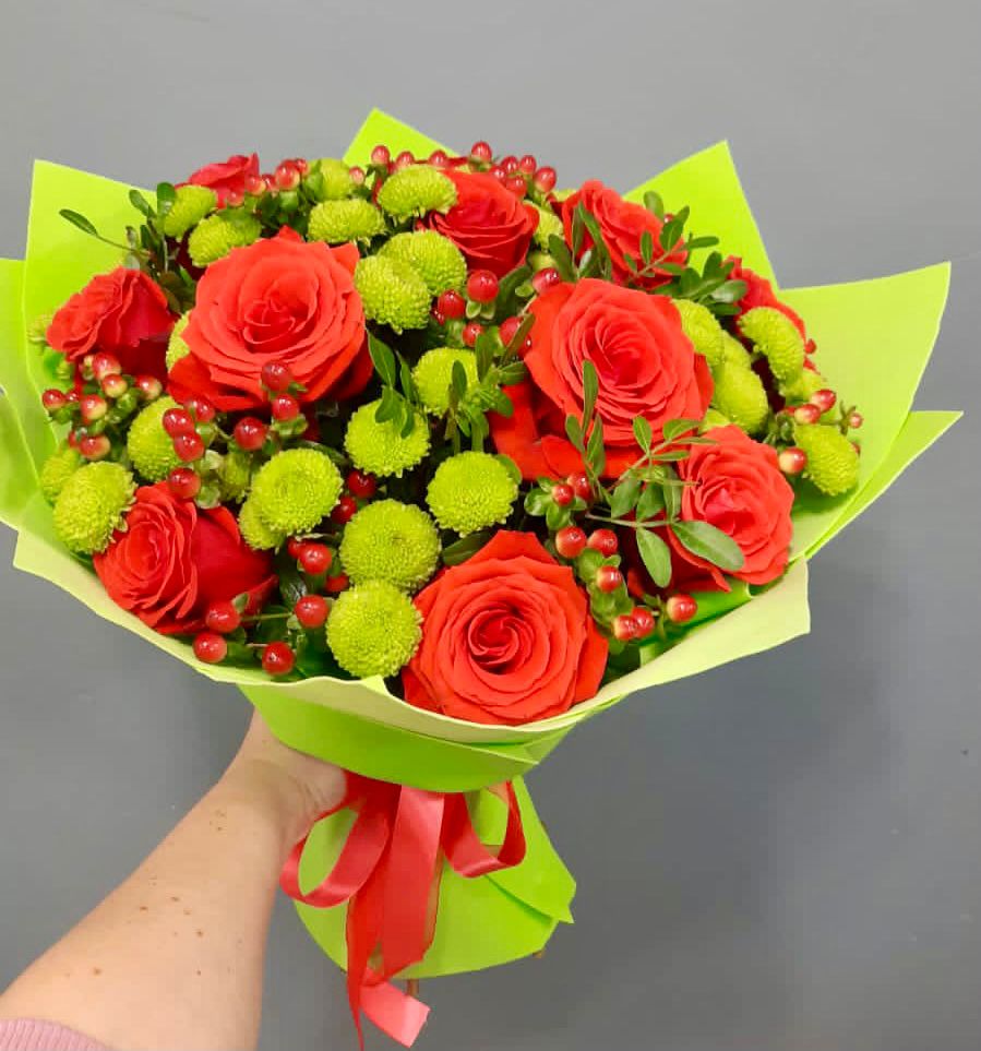 Букет цветов из: Хризантемы и Розы в Черноерковской