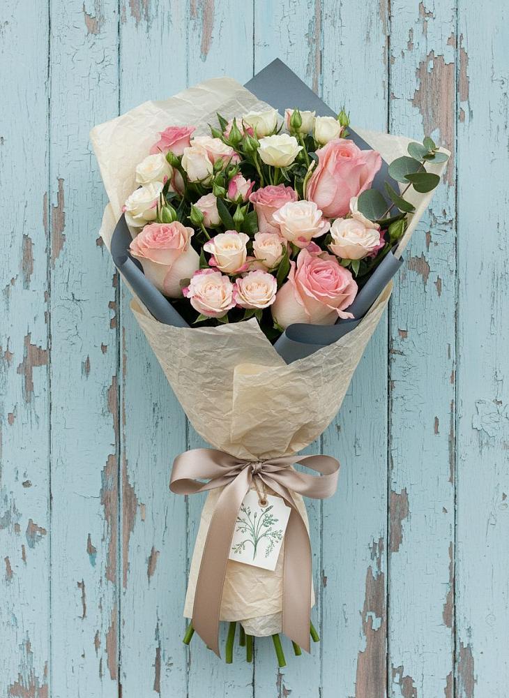 Букет цветов из: Розы в Черноерковской