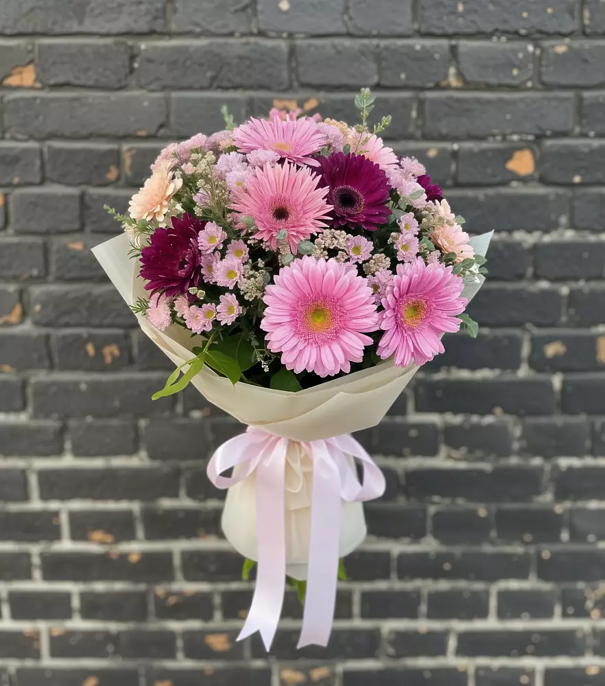Букет цветов из: Герберы и Хризантемы в Черноерковской