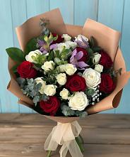Букет цветов из:  Розы и Альстромерии в Черноерковской