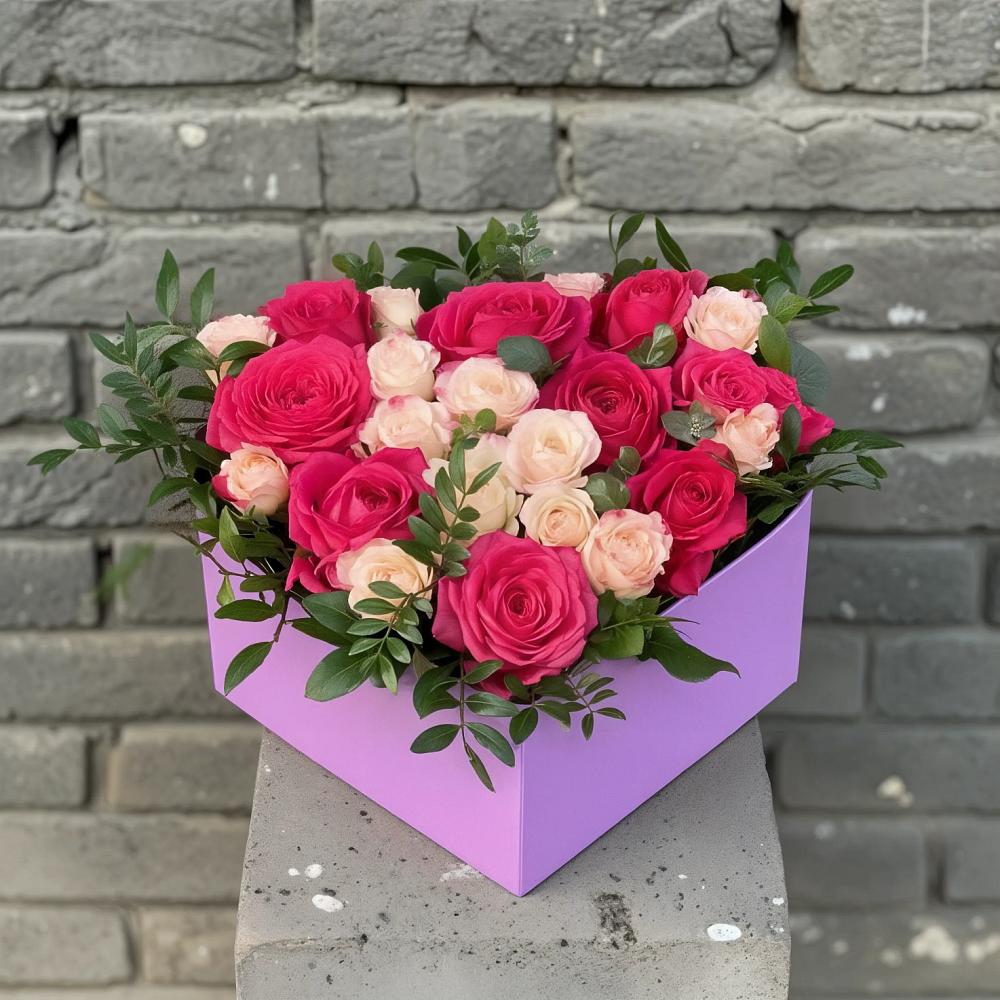 Цветочная композиция из Розы в коробке в Черноерковской