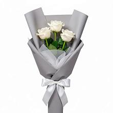 Букет 3 белые розы в Черноерковской