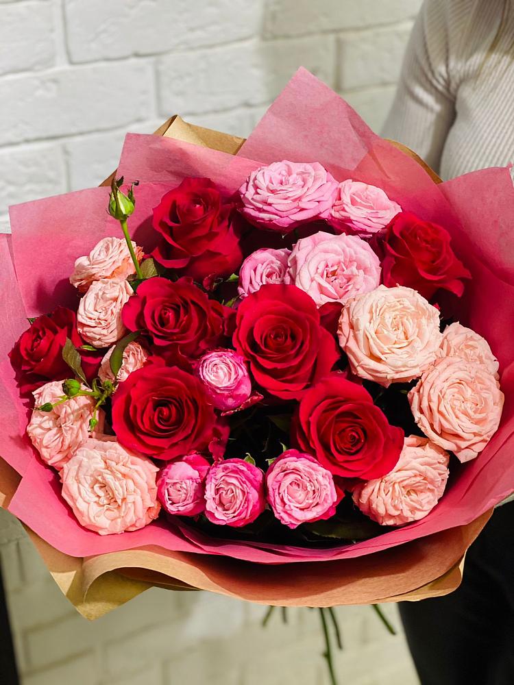 Букет цветов из: Розы в Черноерковской