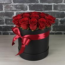 Цветочная композиция из Розы в шляпной коробке в Черноерковской