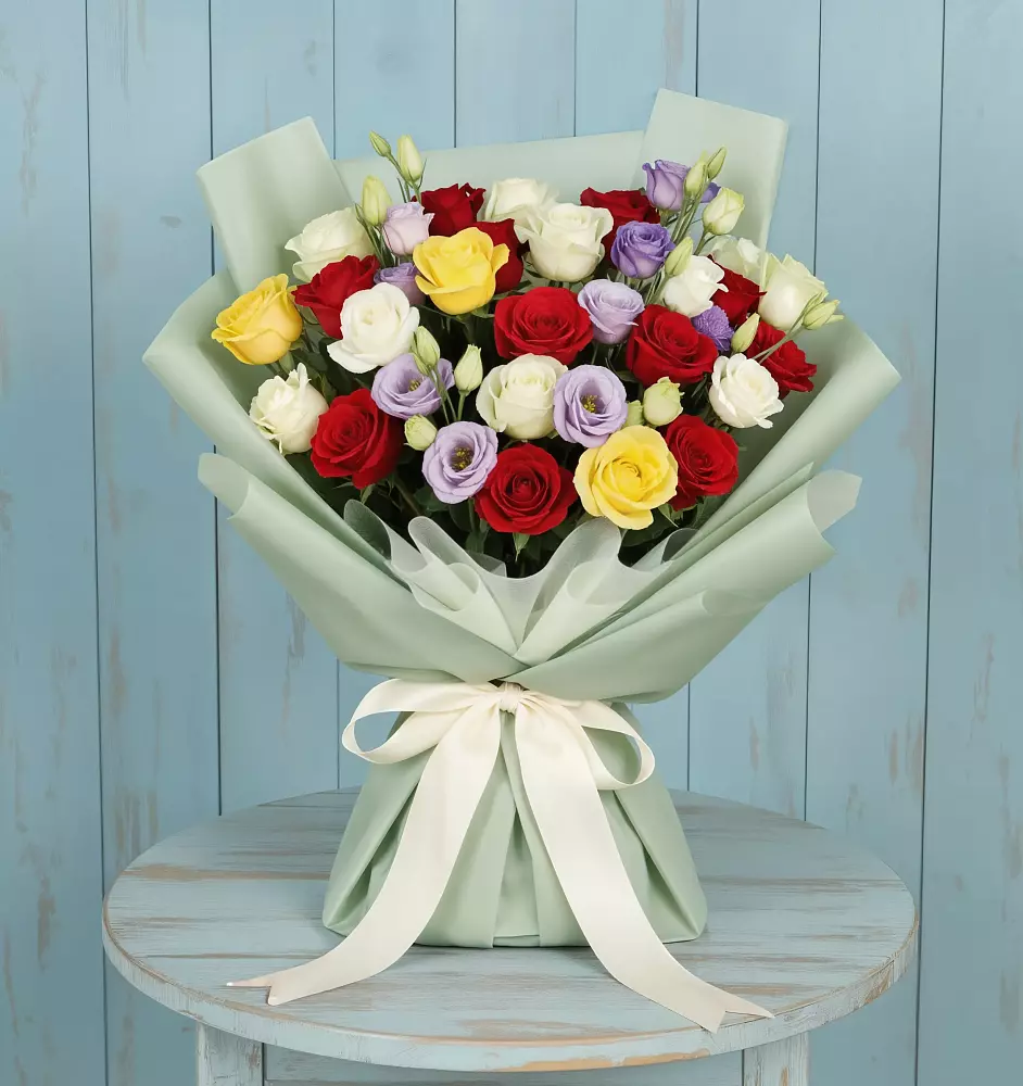 Букет цветов из: Розы в Черноерковской