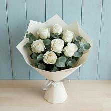 Букет Белые розы в Эвкалипте в Черноерковской