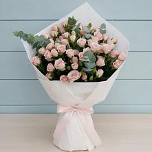 Букет цветов из:  Розы #REPLACE_PRED# Черноерковской
