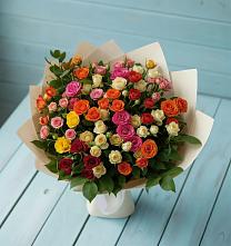 Букет Микс из разноцветных кустовых роз в Черноерковской