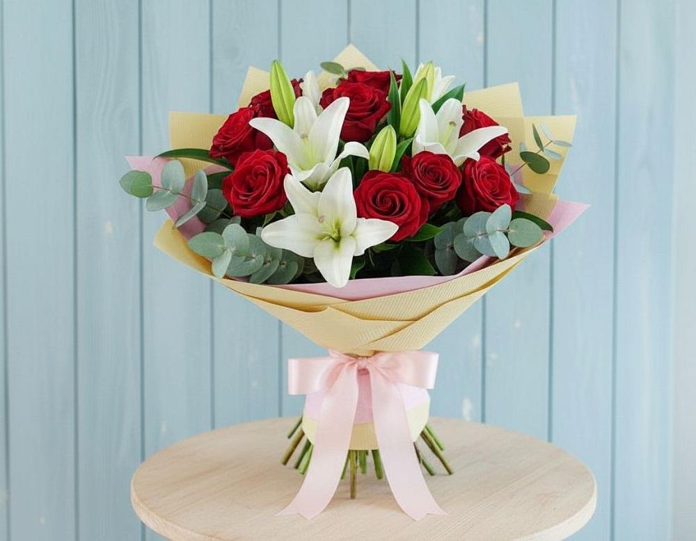 Букет цветов из: Лилии и Розы в Черноерковской