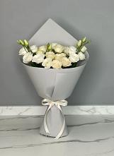 Букет цветов из:  Розы и Лизиантусы в Черноерковской